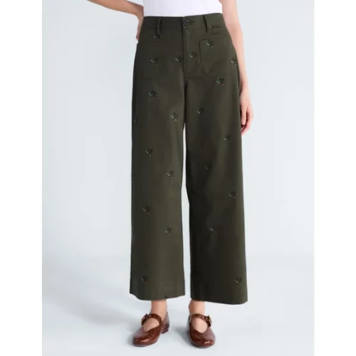 Women’s Larchmont Cropped Pants Only $30 at Walmart