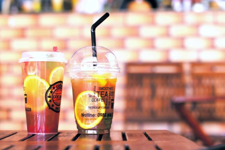 Free 24oz Tropical Smoothie with T‑Mobile T Life App at T Mobile