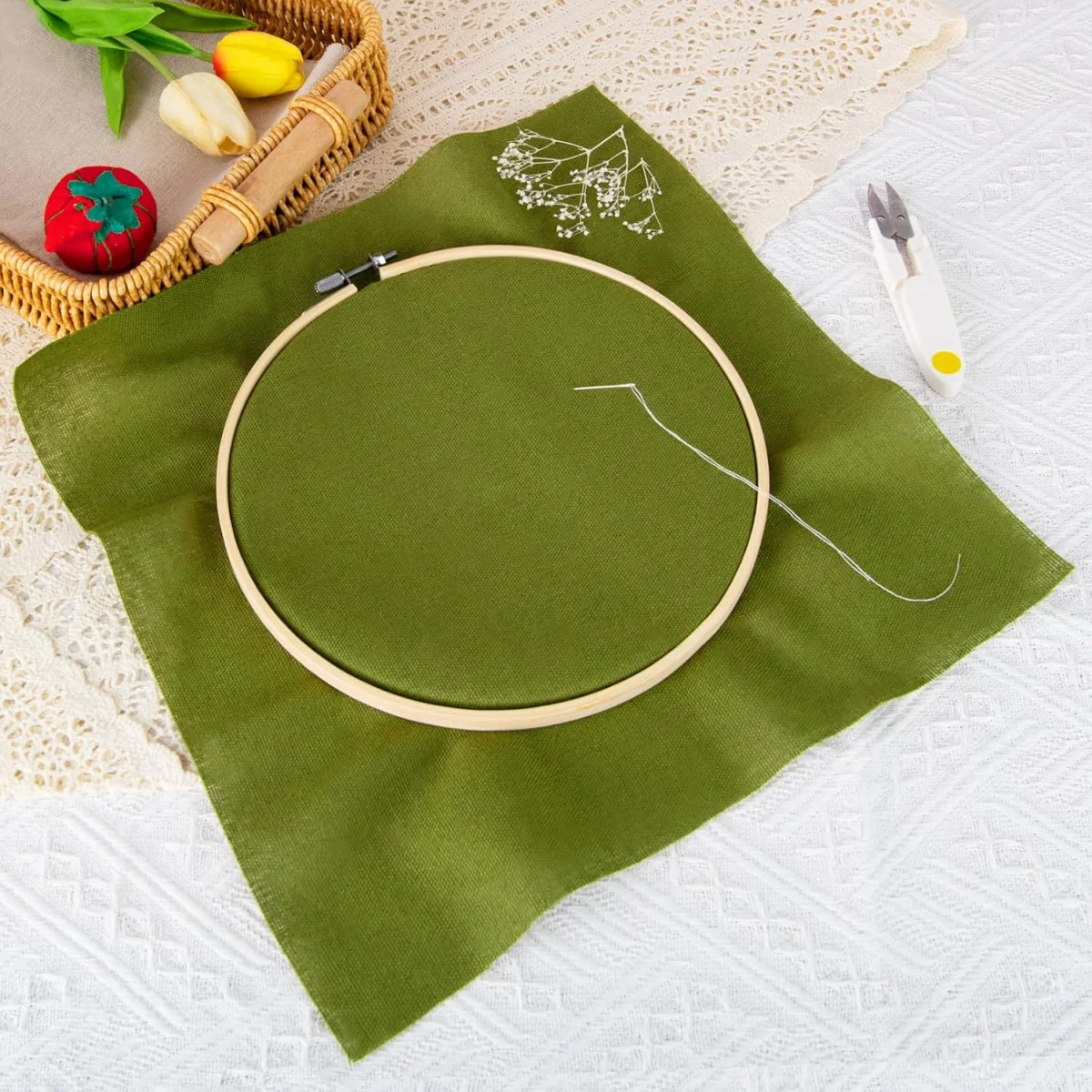 8 PCS 13.8 × 13.8 Inch Linen Embroidery Fabric $3.xx (Reg $7)
