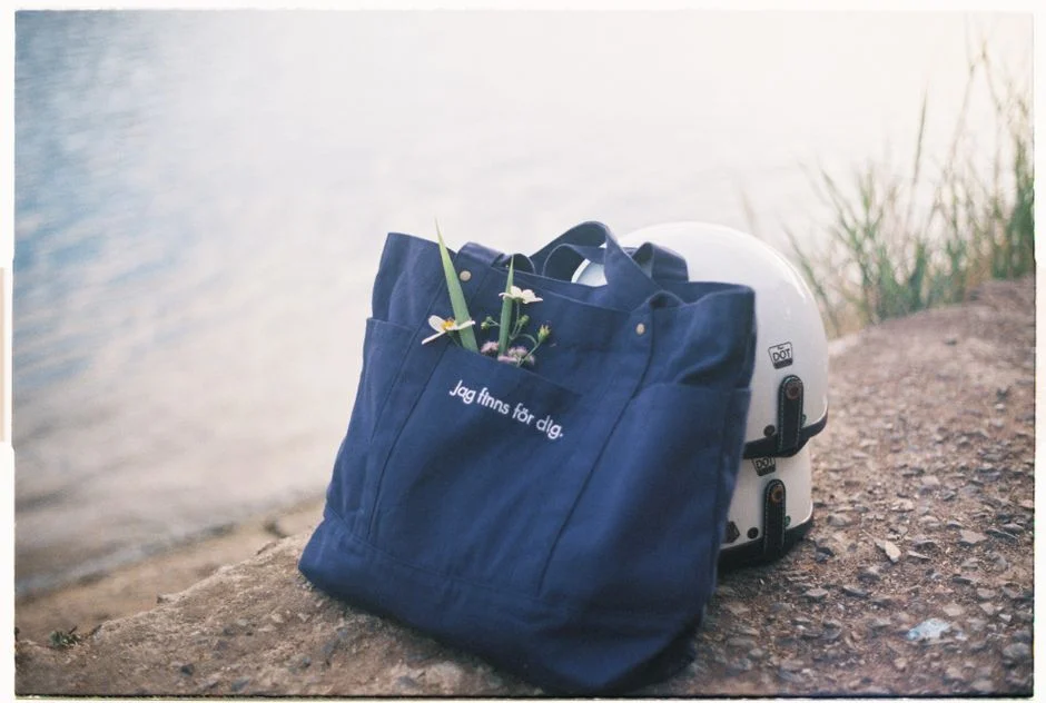 GAP Factory Tote Bag Only $8 at Gap Factory