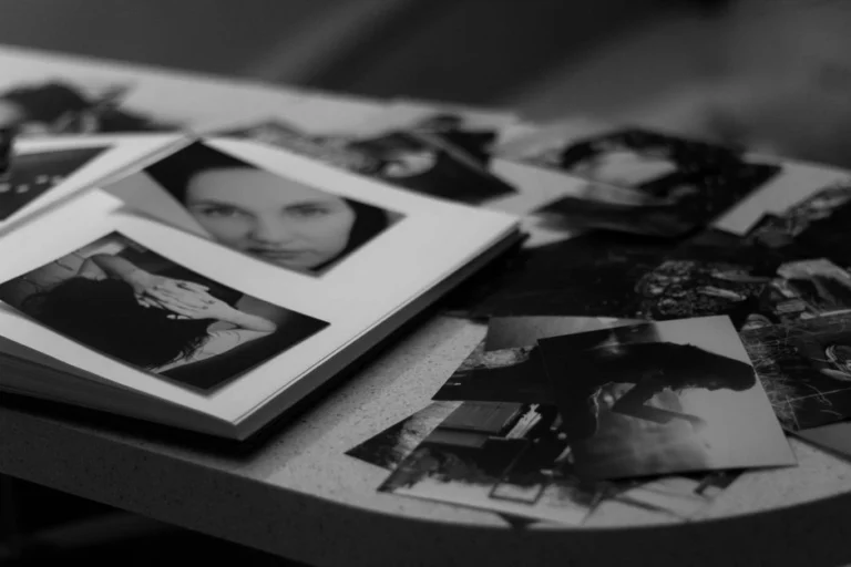 Free Shutterfly 8×11 Photo Book for AAA Members at Discounts