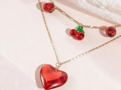 strawberry-necklace