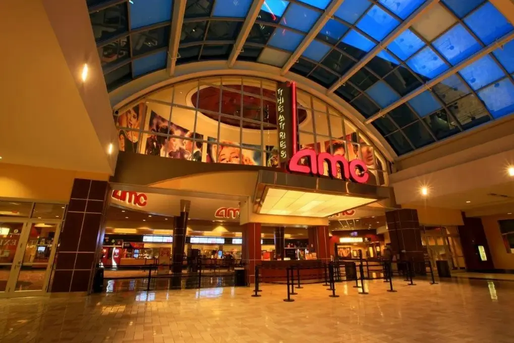AMC Theatres Movie Package Deal: Save $38 at Giftory