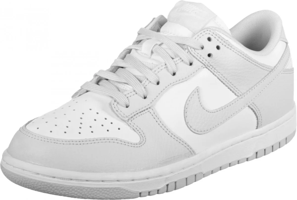 Up to 40% Off Summer Sale Items at Nike Store