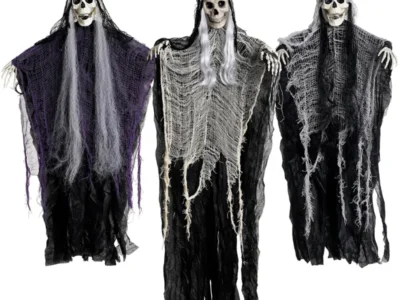 outdoor-hanging-ghost