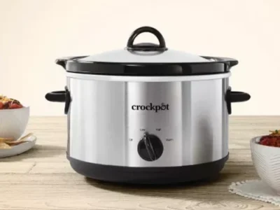 4.5qt Crock-Pot Slow Cookers Just $19.99 (Reg. $29.99) at Target