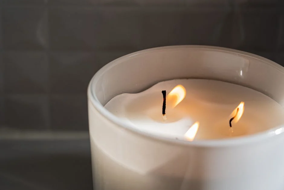 Bath & Body Works Single Wick Candles Just $5.95 Today