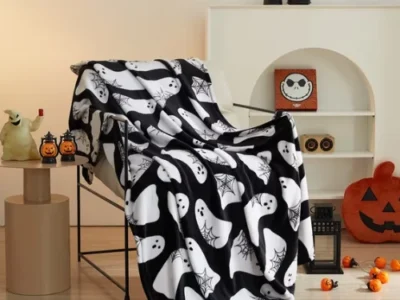 ONLY $5.97 Way To Celebrate Dancing Skeletons Plush Couch Throw Blanket at Walmart