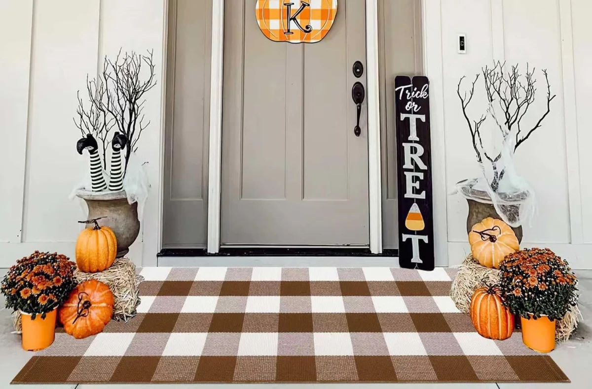 Buffalo Plaid Outdoor Rug Deal: Save 50%