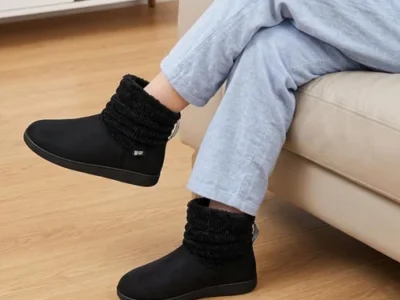 A-Person-Wearng-LongBay-Womens-Slippers-Boots