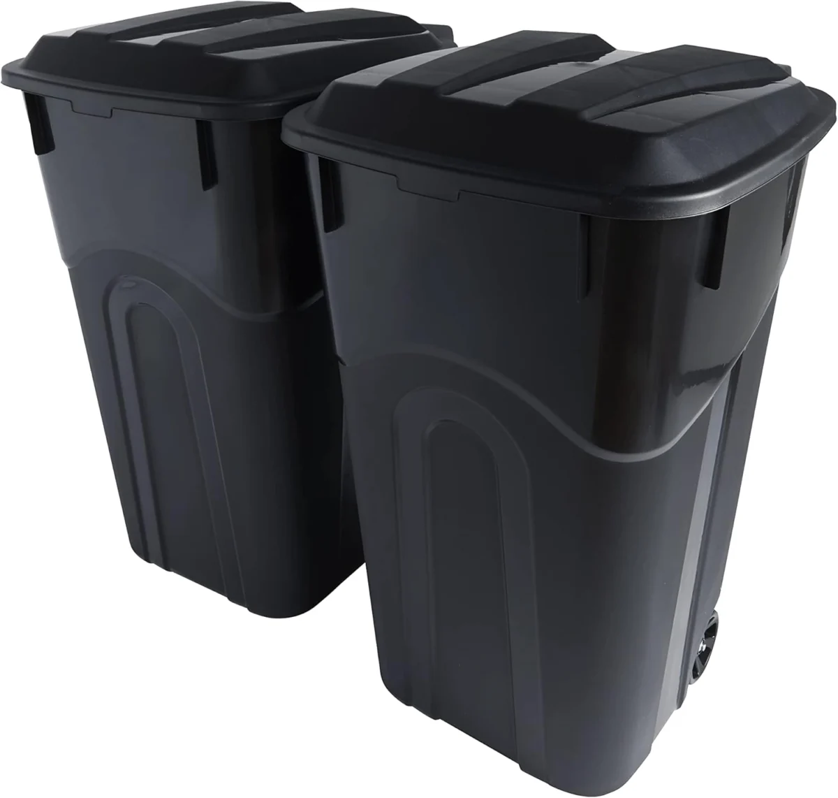 32 Gallon Garbage Can 2-Pack Deal