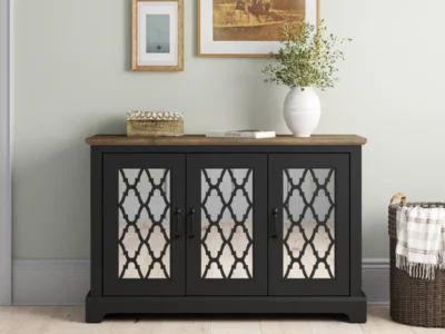 Blaire45.72727W3DoorSideboardwithAdjustableShelves