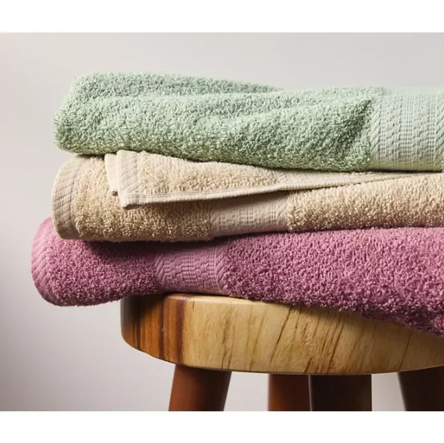 The Big One Solid Bath Towel Deal: Save $1.20 at Kohl’s