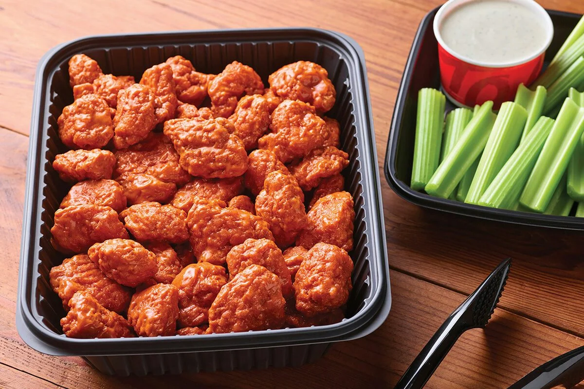 Applebee’s NFL Season Wing Ticket – 6 Free Boneless Wings Weekly