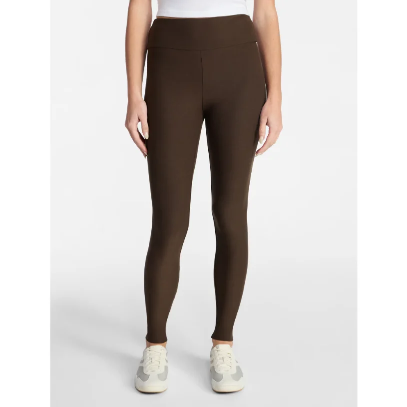 No Boundaries Women’s Leggings Deal: Save $6.35 at Walmart