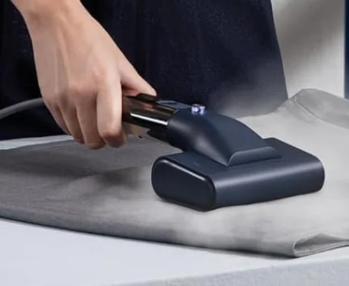 Portable Handheld Clothes Steamer for $12.xx (Reg $40)