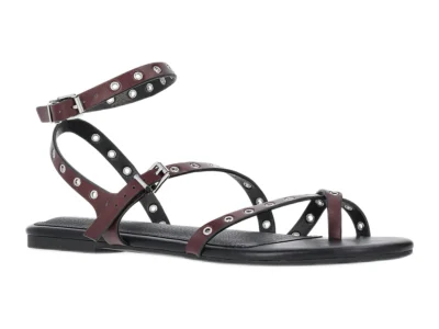 W Nb Strappy Flt Snd C396856a F341 4187 93b4 6fe92d11309a.b593718b1c3f801ed0e8e1649fc8c655