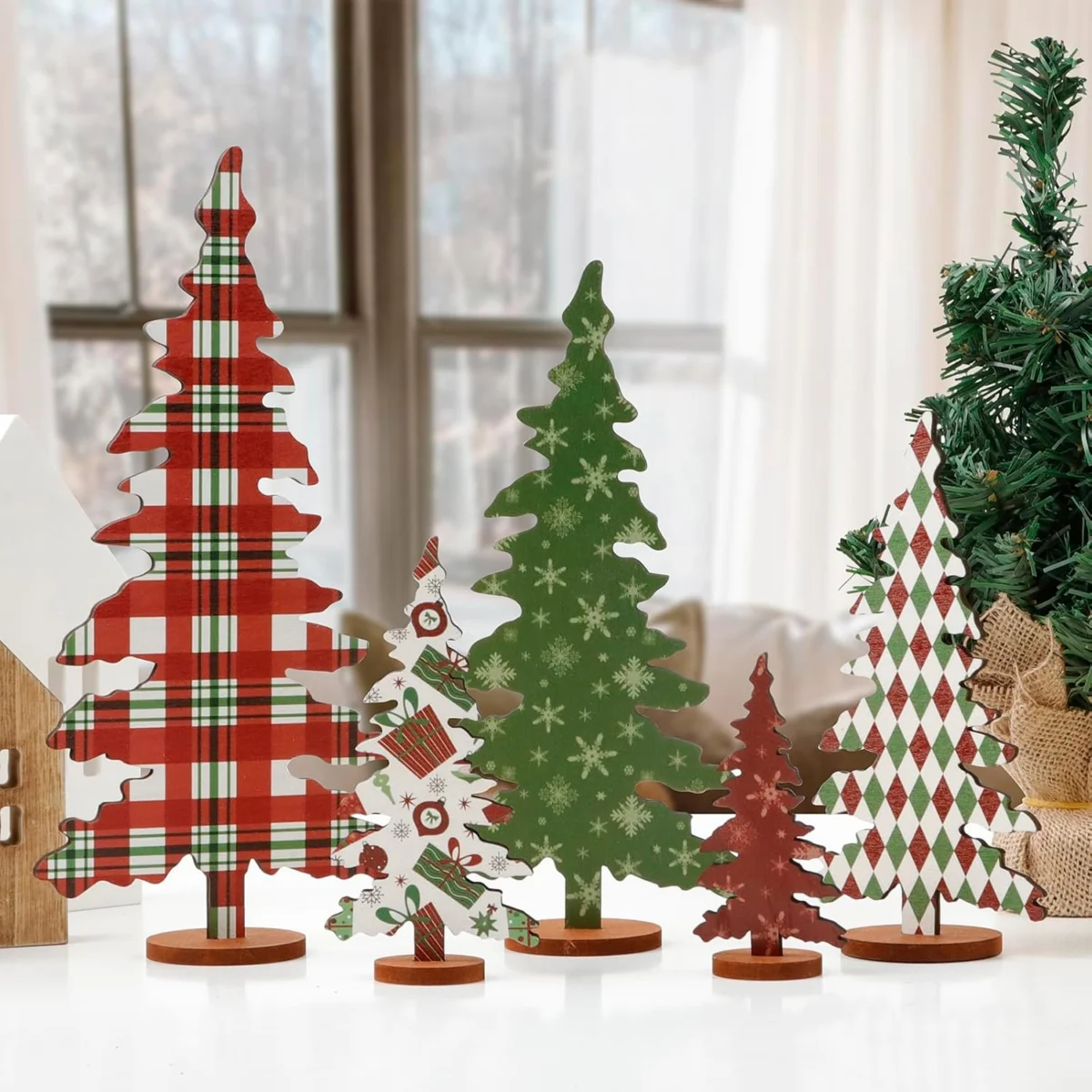 5 Pack Wooden Christmas Trees Table Decor Deal