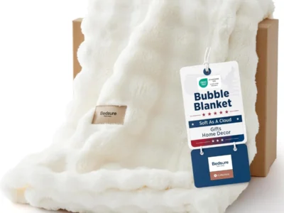 Bedsure 3D Fleece Bubble Blanket Deal
