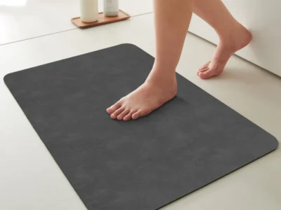 TYUU-Thin-Bath-Mat