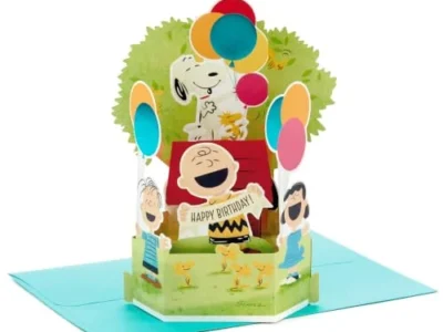 Hallmark Peanuts Pop Up Birthday Card B088BLCPRL