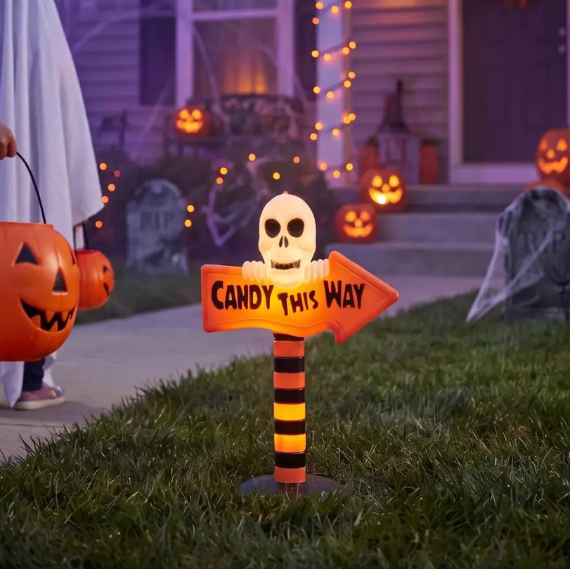 Light-Up Candy Blow Mold Deal: Save $6.50 at Walmart