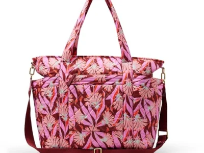 Amazon Essentials Travel Tote $25.xx (Reg. $29) at Amazon