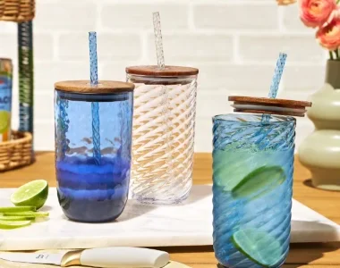 21 oz Colorblock Sipper Tumbler Deal: Save $2.79 at Walmart