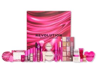 ONLY $21.48 ($135 Value) Makeup Revolution Advent Calendar Holiday Gift Set at Walmart
