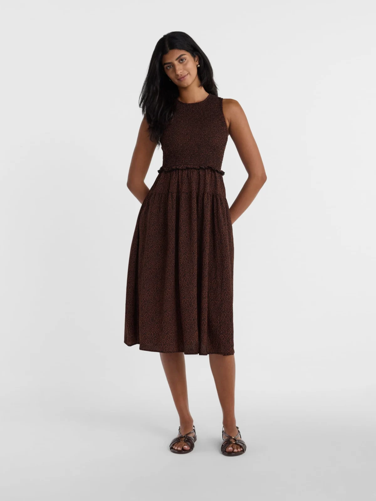 Time and Tru Women’s Tiered Midi Dress Deal at Walmart