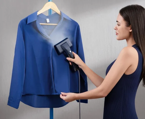 1200W Travel Steamer for Clothes for $12.xx (Reg $40)